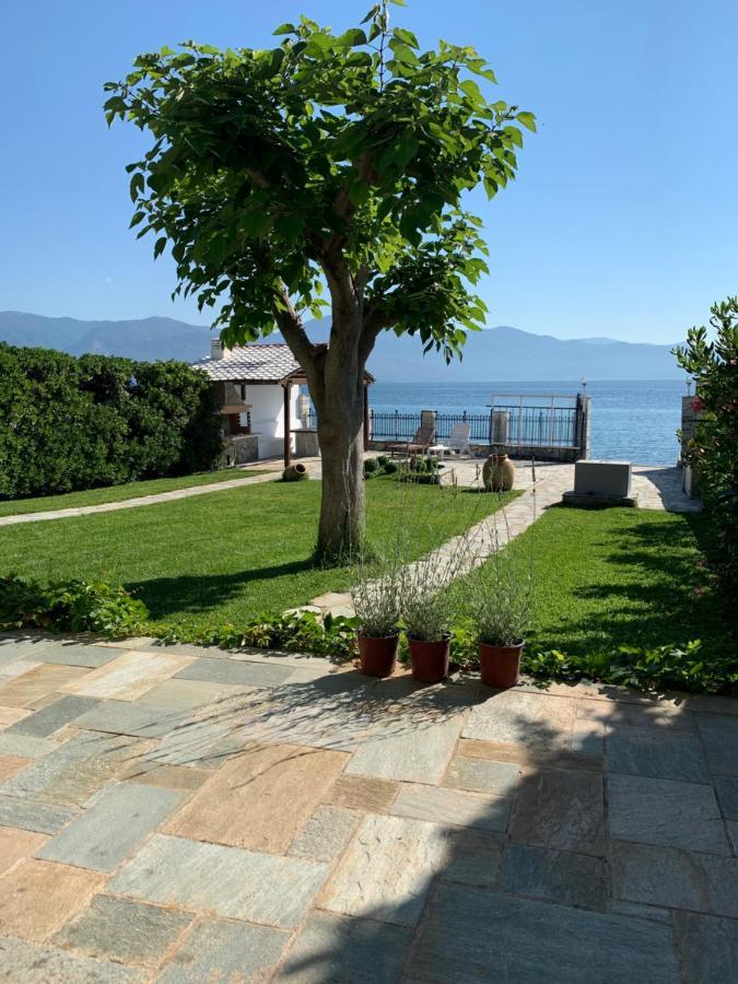 Private Luxury Villa My Beach House Longos  Exteriör bild