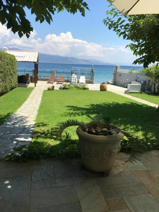 Private Luxury Villa My Beach House Longos  Exteriör bild