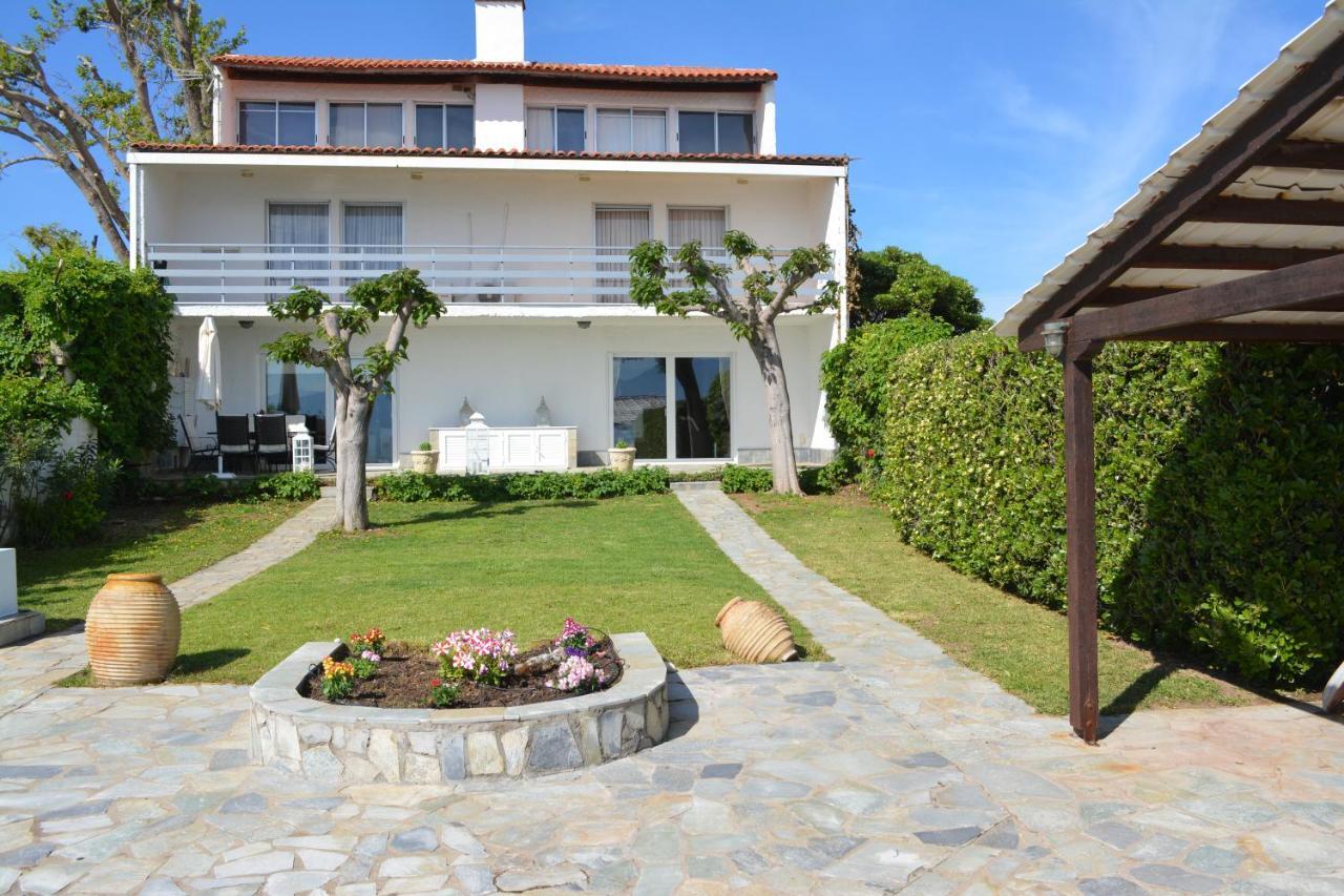 Private Luxury Villa My Beach House Longos  Exteriör bild